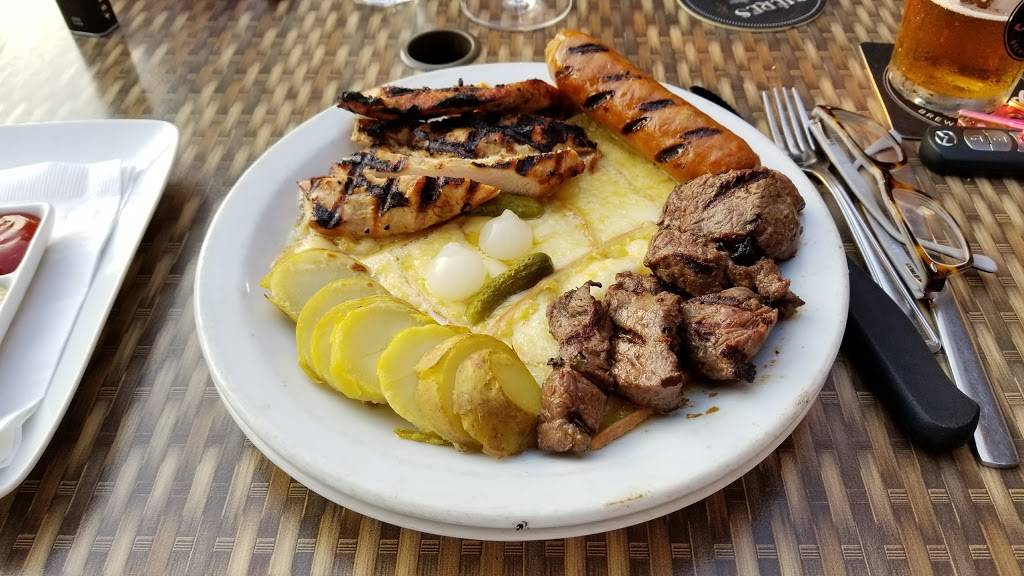 Bières et Compagnie | restaurant | 2285 Chemin Gascon, Terrebonne, QC J6X 4H3, Canada | 4504923339 OR +1 450-492-3339