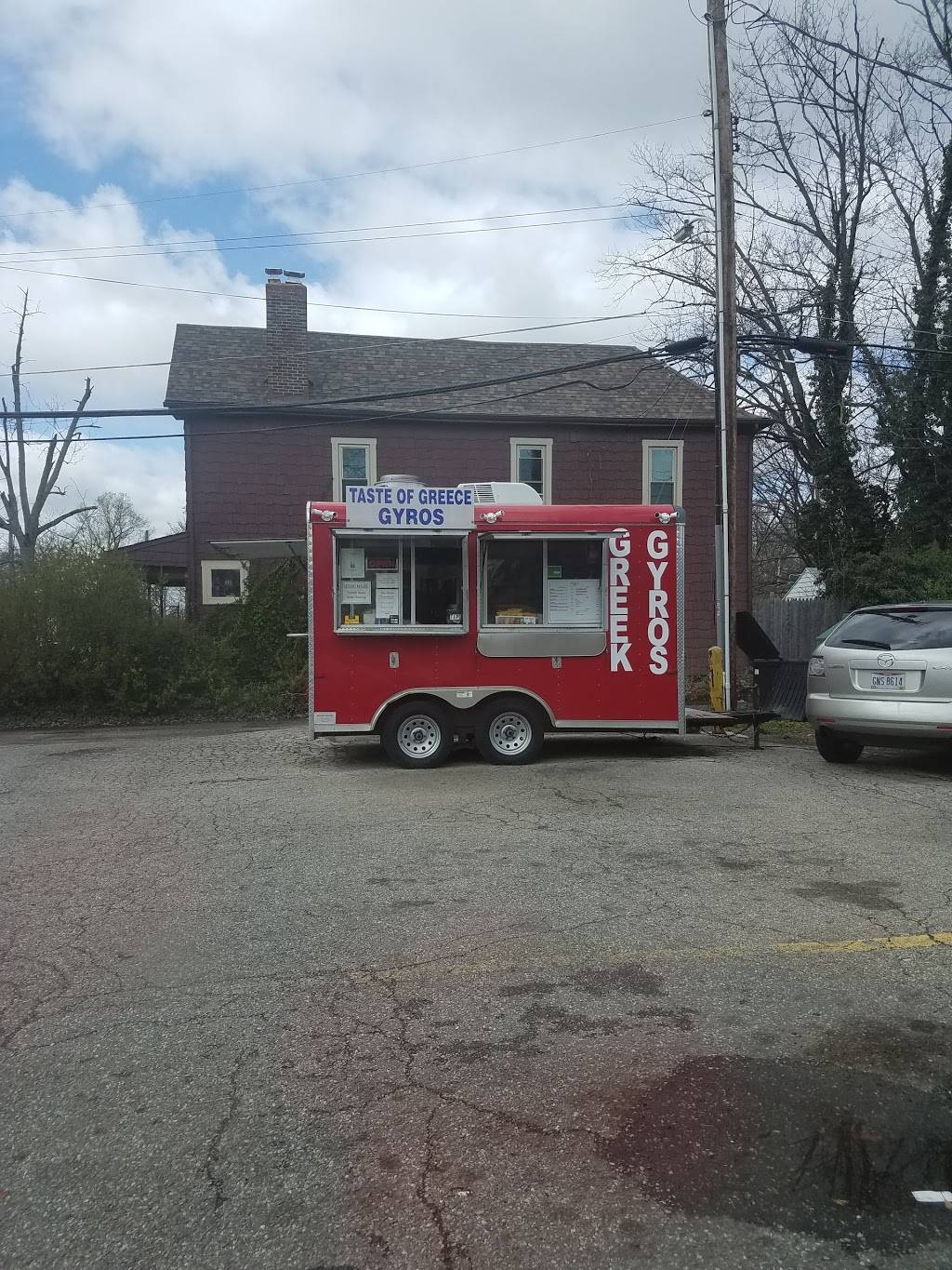 Taste of Greece Gyros | restaurant | 424 E Weber Rd, Columbus, OH 43202, USA | 3303545246 OR +1 330-354-5246