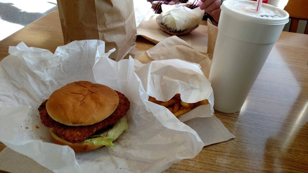 Krekels West | restaurant | 1425 N Oakland Ave, Decatur, IL 62526, USA | 2173620121 OR +1 217-362-0121