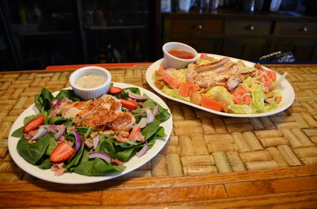 Joes Place | restaurant | 110 E 22nd Ave, Coal Valley, IL 61240, USA | 3097991400 OR +1 309-799-1400