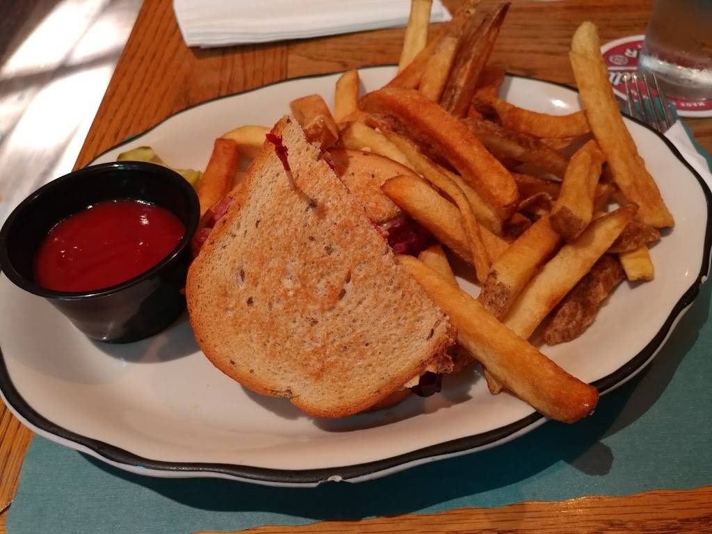 The Kent House Irish Pub | restaurant | 506 York Rd, Towson, MD 21204, USA | 4108252650 OR +1 410-825-2650