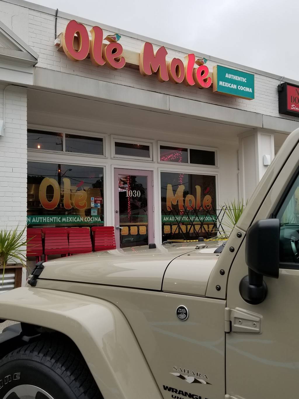 Ole Mole | restaurant | 1030 High Ridge Rd, Stamford, CT 06905, USA | 2034619962 OR +1 203-461-9962