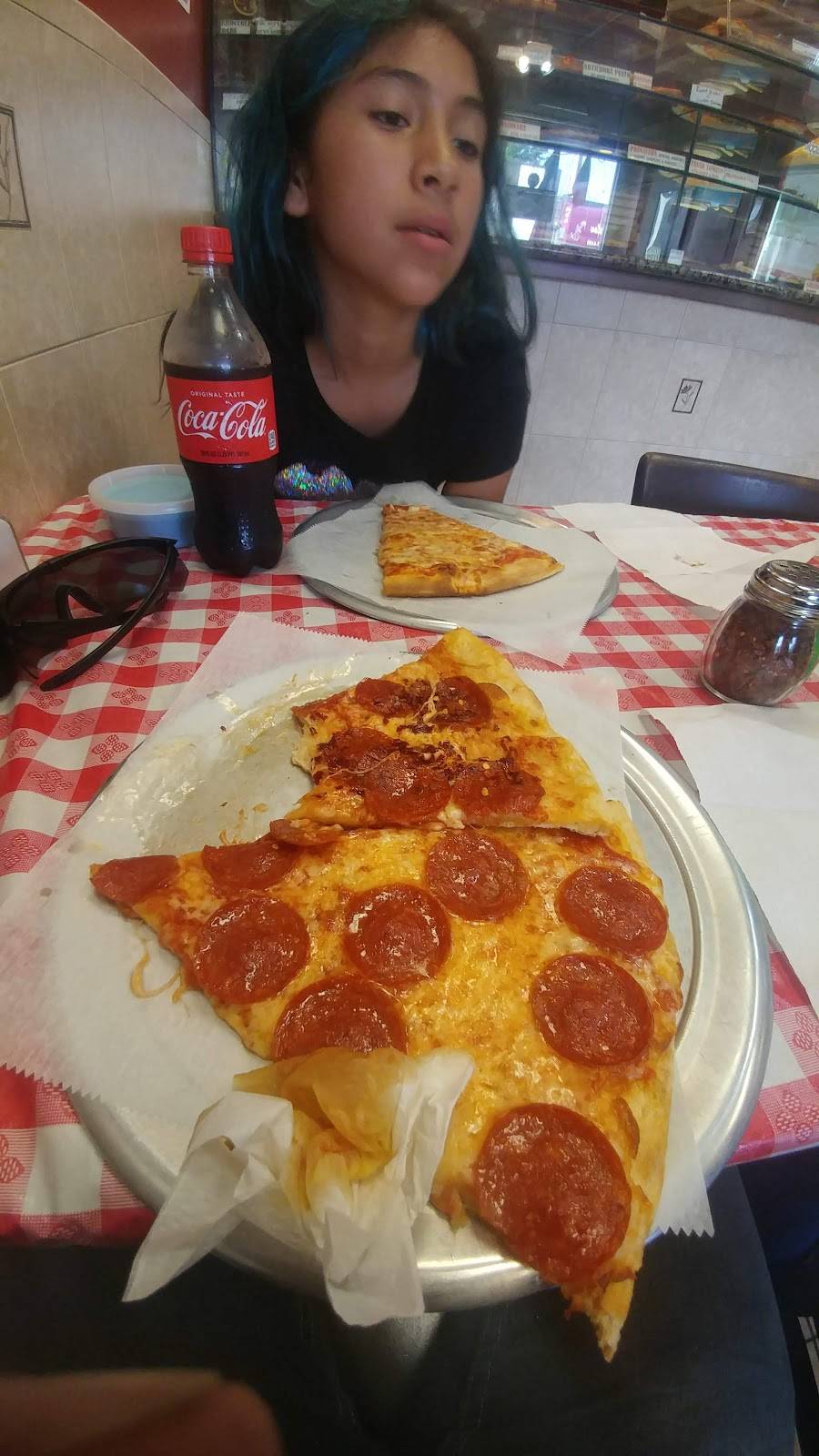 Joes Pizza | restaurant | 3009 Middletown Rd # A, Bronx, NY 10461, USA | 7189313145 OR +1 718-931-3145