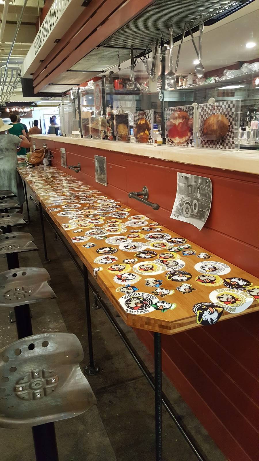 Doggone Good | restaurant | 440 S Anaheim Blvd, Anaheim, CA 92805, USA | 7142370062 OR +1 714-237-0062