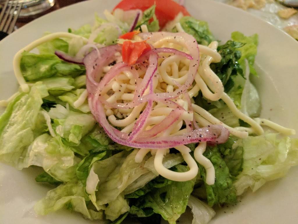 Tonys On Main Street | restaurant | 132 N Main St, St Charles, MO 63301, USA | 6369401960 OR +1 636-940-1960