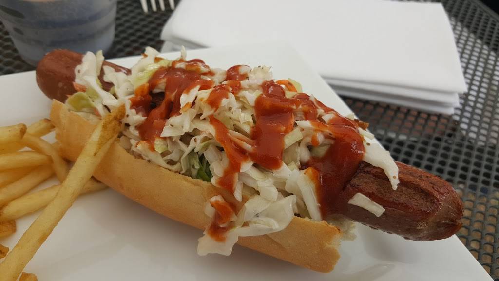 Old Town Dispensary | restaurant | 15 Captains Cv, Bluffton, SC 29910, USA | 8438371893 OR +1 843-837-1893