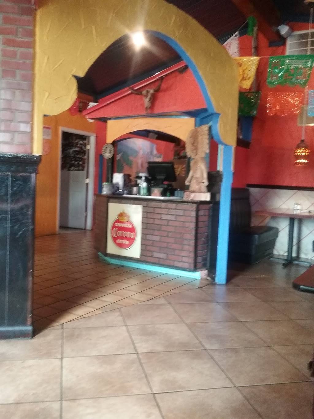 La Fiesta Bar & Grill tex-mex | restaurant | 1410 N Jackson St, Tullahoma, TN 37388, USA | 9312224289 OR +1 931-222-4289