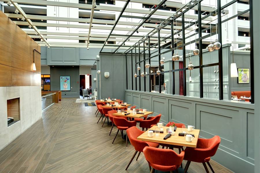 Gallerie Bar & Bistro | restaurant | 401 N High St 2nd Floor, Columbus, OH 43215, USA | 6144845287 OR +1 614-484-5287