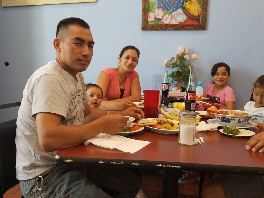 Suchitlan Restaurant | restaurant | 13683 Van Nuys Blvd, Pacoima, CA 91331, USA | 8188991885 OR +1 818-899-1885