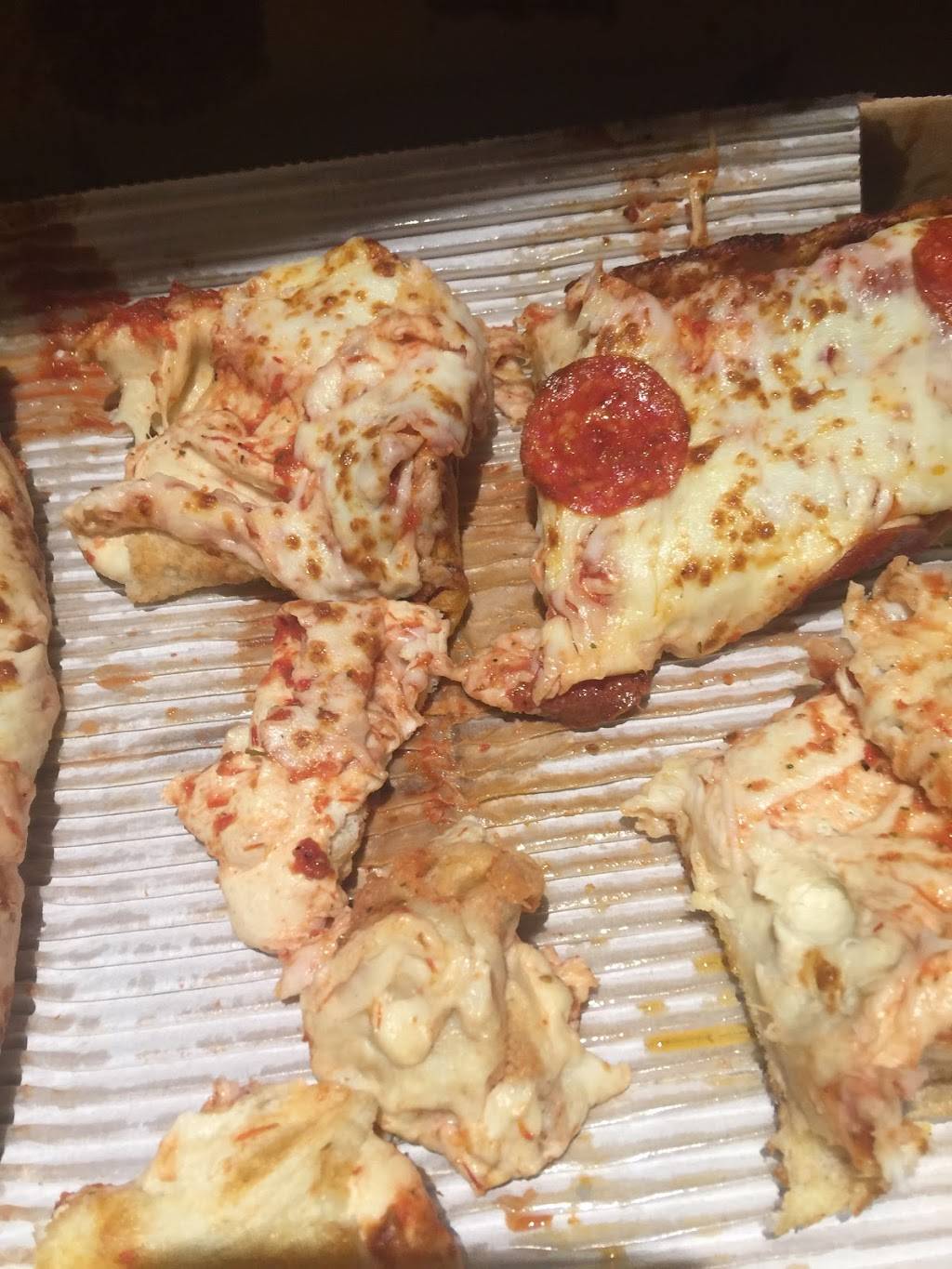 Little Caesars Pizza | meal takeaway | 58 Market Square, Lynn, MA 01905, USA | 7818422999 OR +1 781-842-2999