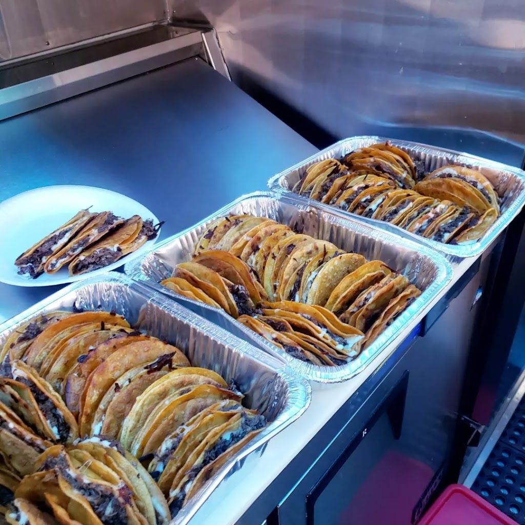 Chapos Birrieria | restaurant | 3627 E Cesar E Chavez Ave, Los Angeles, CA 90063, USA | 3234538797 OR +1 323-453-8797