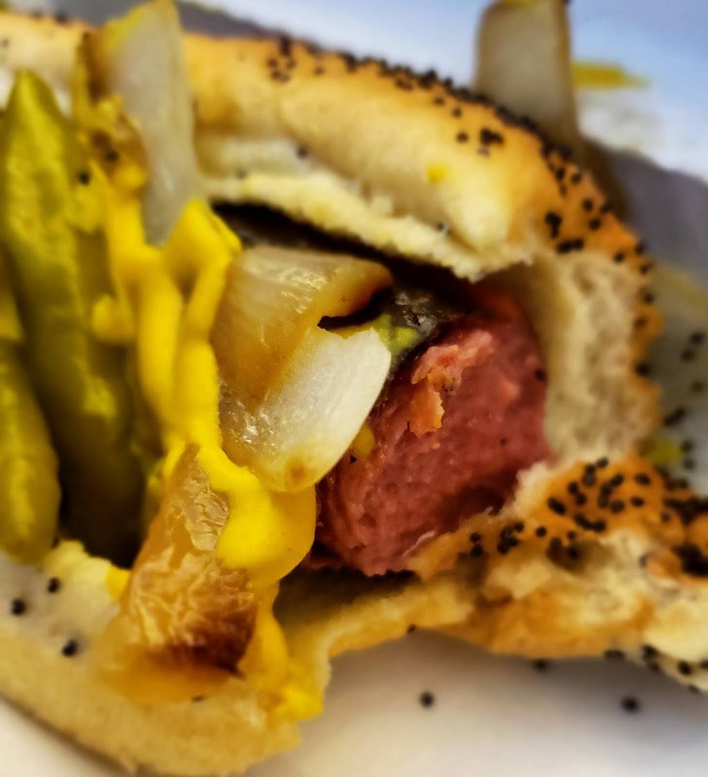 Americas Dog | restaurant | OHare International Airport (ORD), United Terminal 1 Concourse C, Chicago, IL 60666, USA | 7736869600 OR +1 773-686-9600