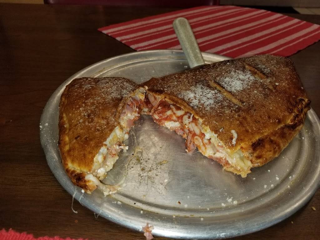 Tomatoes II Pizzeria | restaurant | 1069 Washington Ave, Carnegie, PA 15106, USA | 4127457474 OR +1 412-745-7474