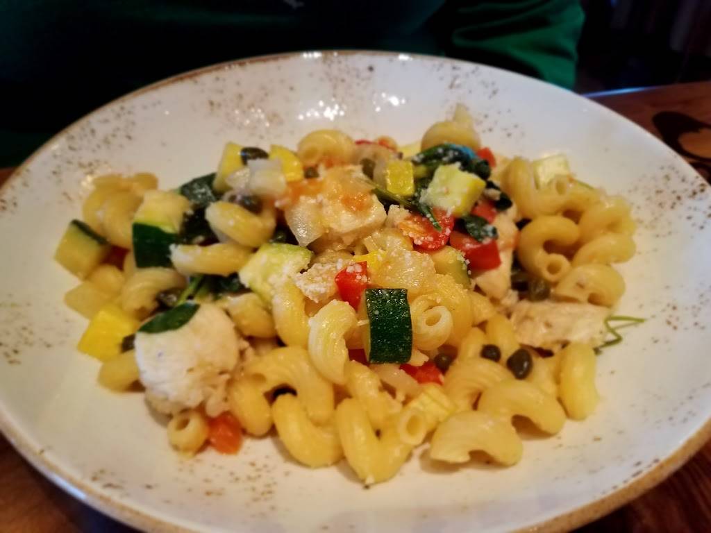 Lazy Dog Restaurant & Bar | restaurant | 8401 Preston Rd, Plano, TX 75024, USA | 4696091570 OR +1 469-609-1570