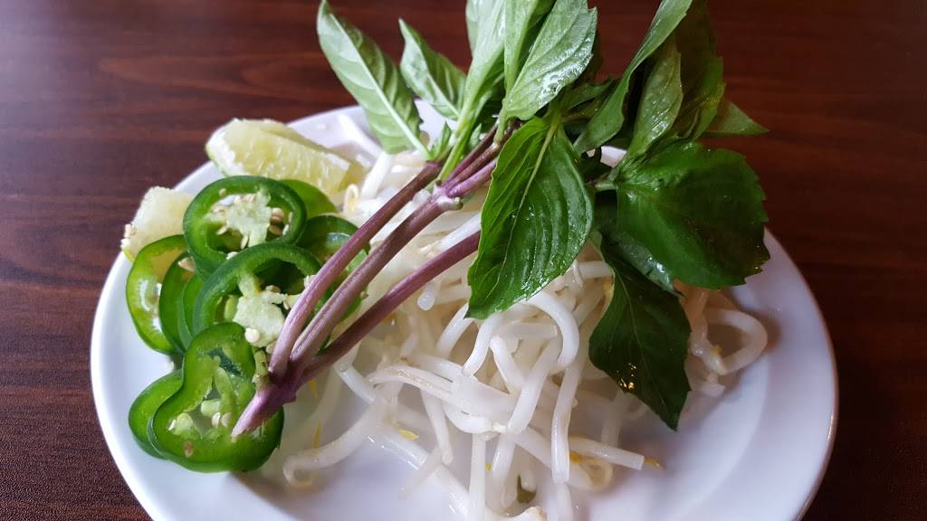 Lotus Phở Asian Cuisines | restaurant | 3838 Lake Tahoe Blvd, South Lake Tahoe, CA 96150, USA | 5306000258 OR +1 530-600-0258
