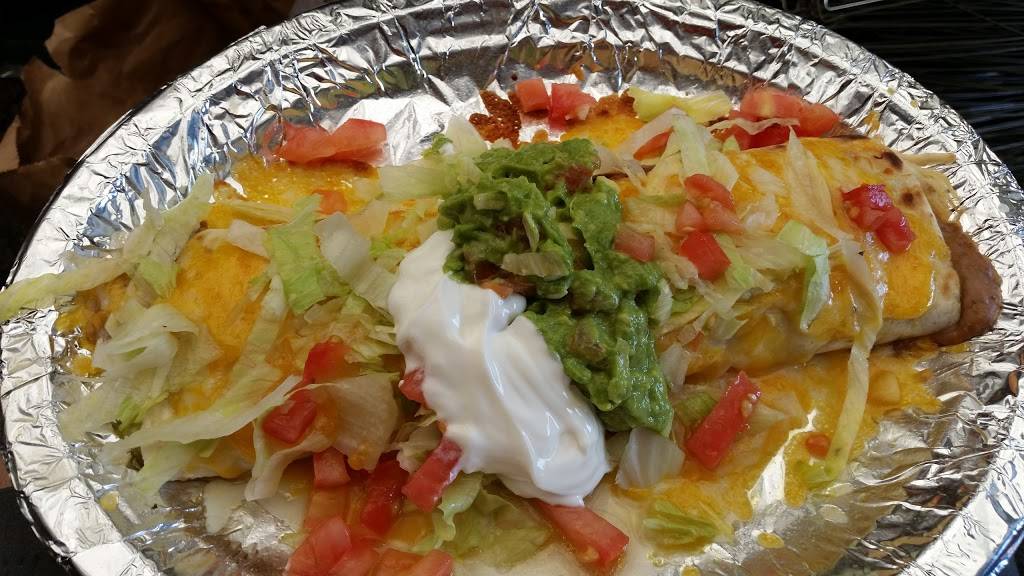 Casa Toreros Family Mexican Restaurant | restaurant | 230 N 3rd St # 4, Harrisburg, OR 97446, USA | 5419954700 OR +1 541-995-4700