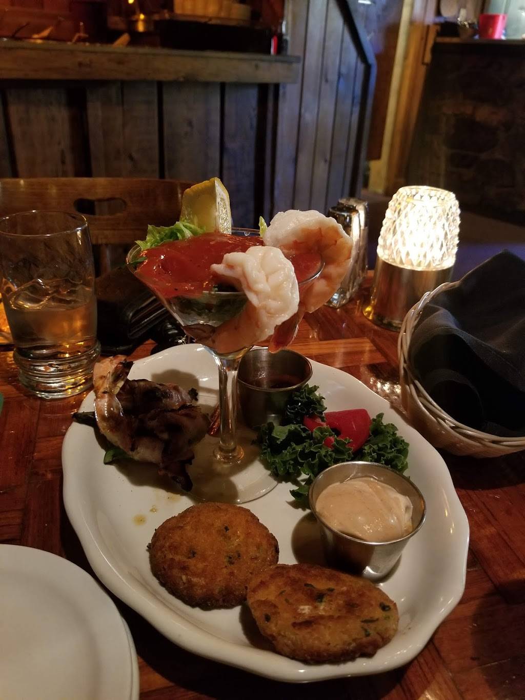 The Captains Anchorage | restaurant | 42148 Moonridge Way, Big Bear Lake, CA 92315, USA | 9098663997 OR +1 909-866-3997