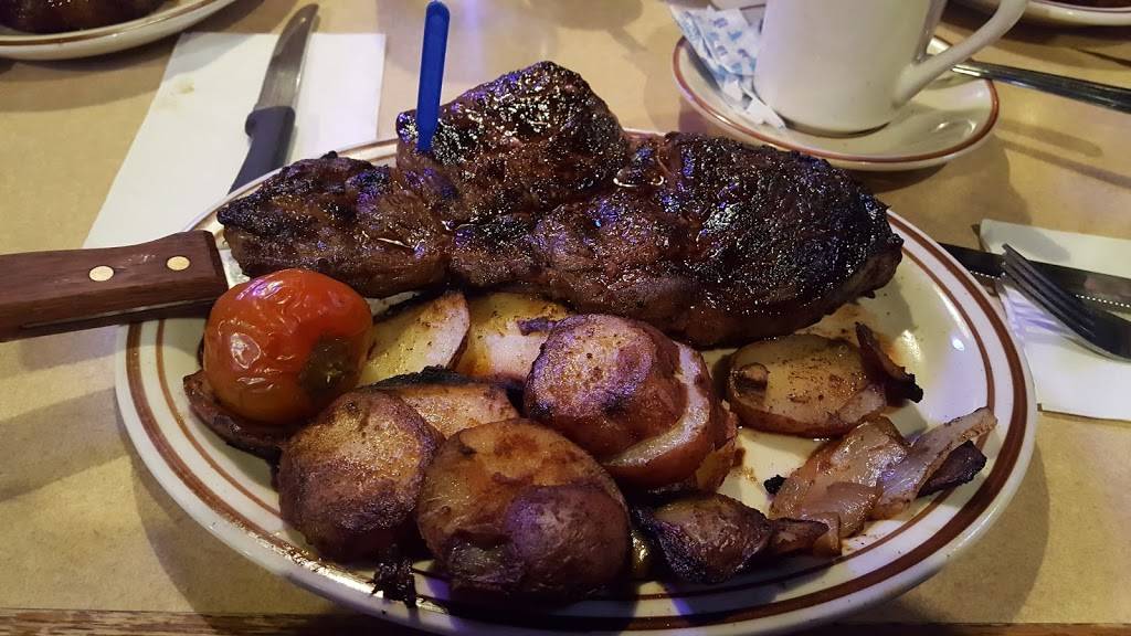 Arthurs Steakhouse & Pub | restaurant | 644 Georges Rd, North Brunswick Township, NJ 08902, USA | 7328281117 OR +1 732-828-1117