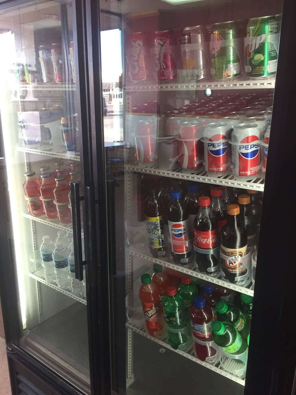 JJ Fish & Chicken | restaurant | 184 S Bolingbrook Dr, Bolingbrook, IL 60440, USA | 6307839160 OR +1 630-783-9160