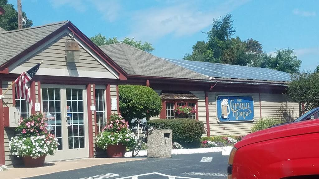 The Charlie Horse | restaurant | 99 Main St, Kingston, MA 02364, USA | 7815855550 OR +1 781-585-5550