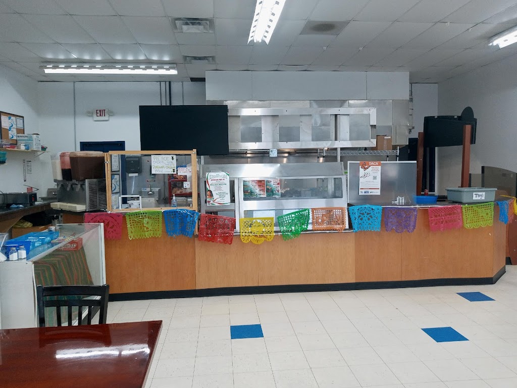 Viva Mexico Mexican restaurant | restaurant | 4205 W State St, Rockford, IL 61102, USA | 7792103150 OR +1 779-210-3150