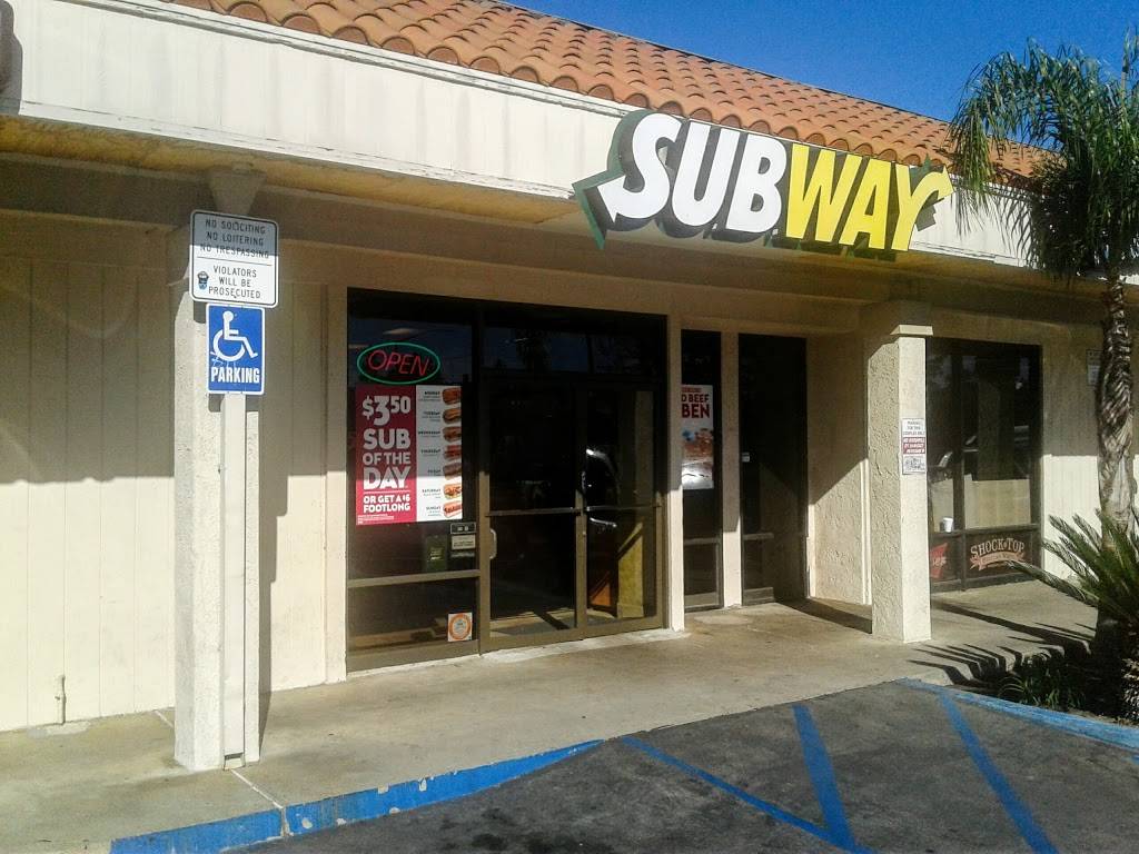 Subway Restaurants | restaurant | 600 W 19th St D, Costa Mesa, CA 92627, USA | 9495481615 OR +1 949-548-1615