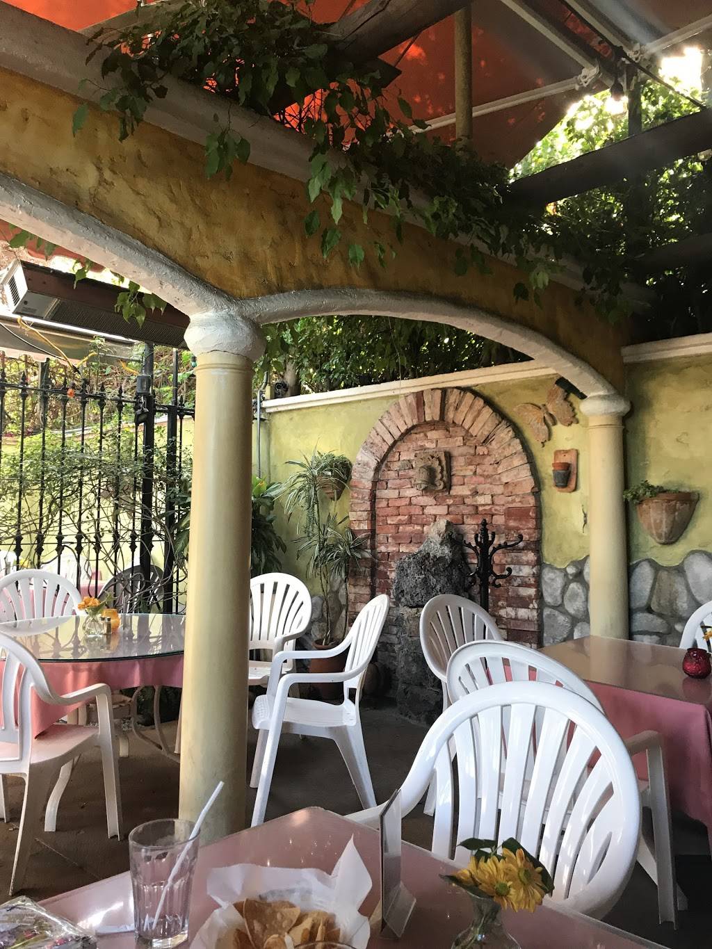 Don Antonios | restaurant | 11755 Pico Blvd, Los Angeles, CA 90064, USA | 3103122090 OR +1 310-312-2090