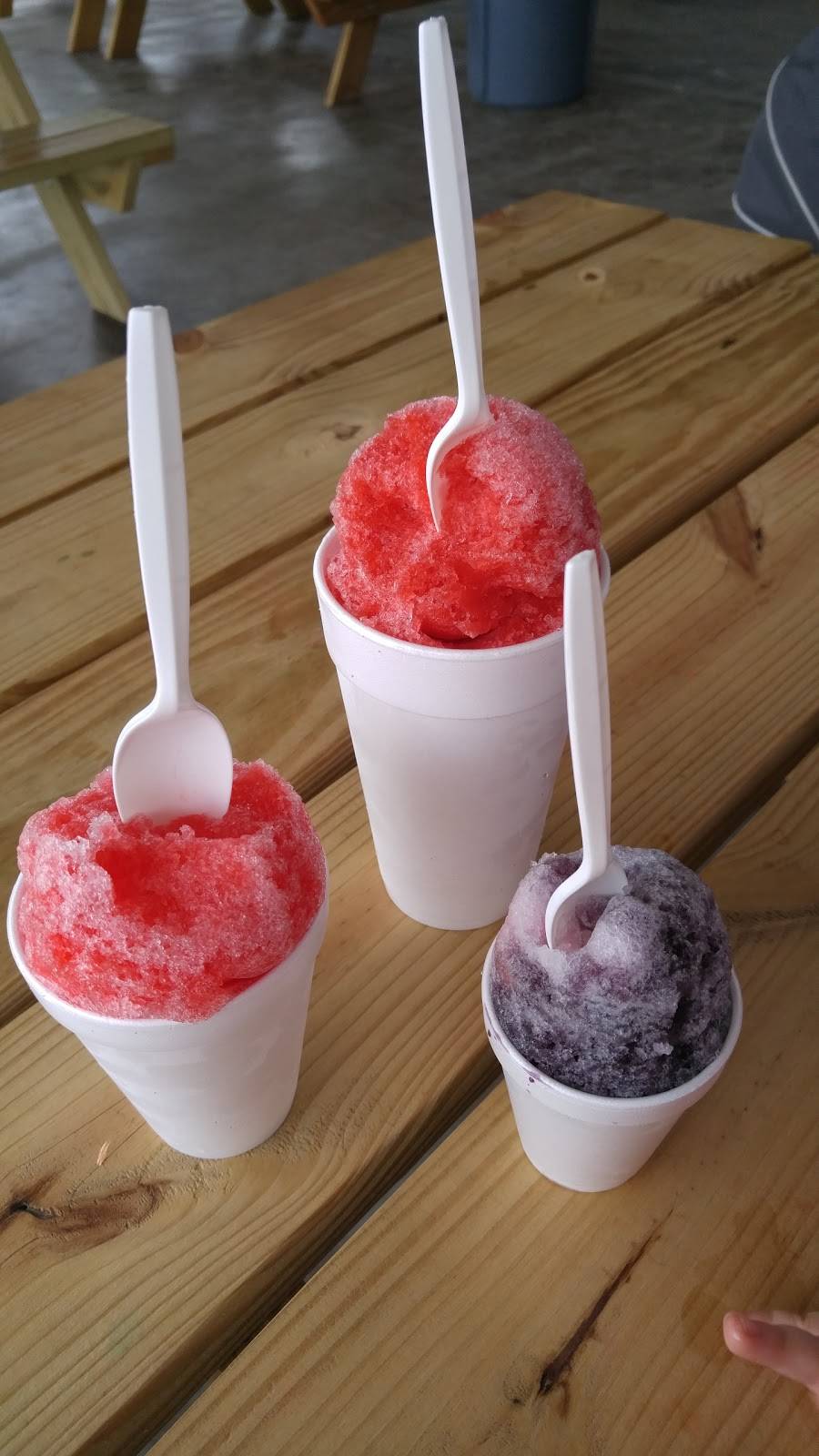 Pelicans SnoBalls of Irmo | restaurant | 6165 St Andrews Rd, Columbia, SC 29212, USA | 8034135369 OR +1 803-413-5369