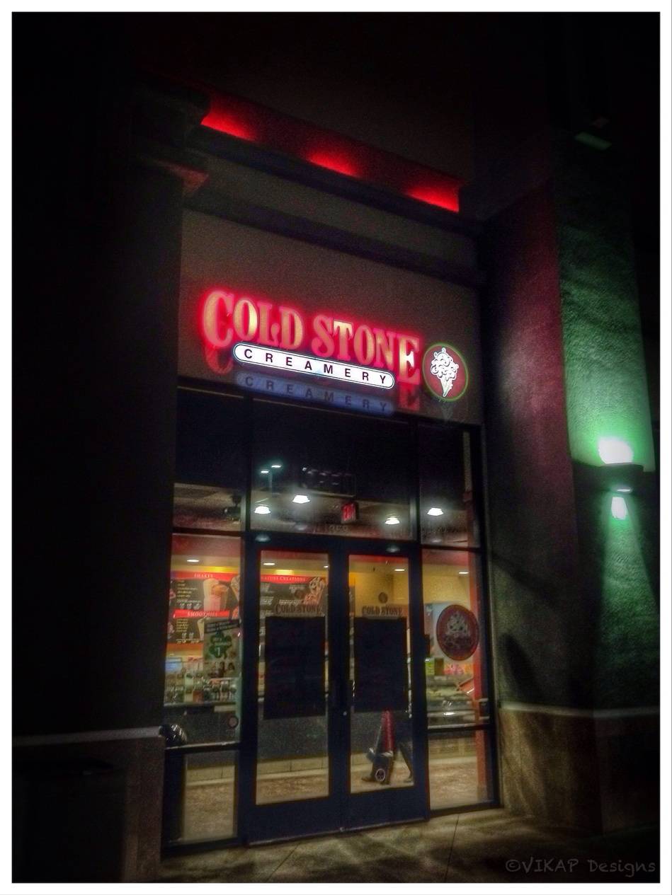 Cold Stone Creamery | bakery | 358 W Valley Pkwy, Escondido, CA 92025, USA | 7607815388 OR +1 760-781-5388
