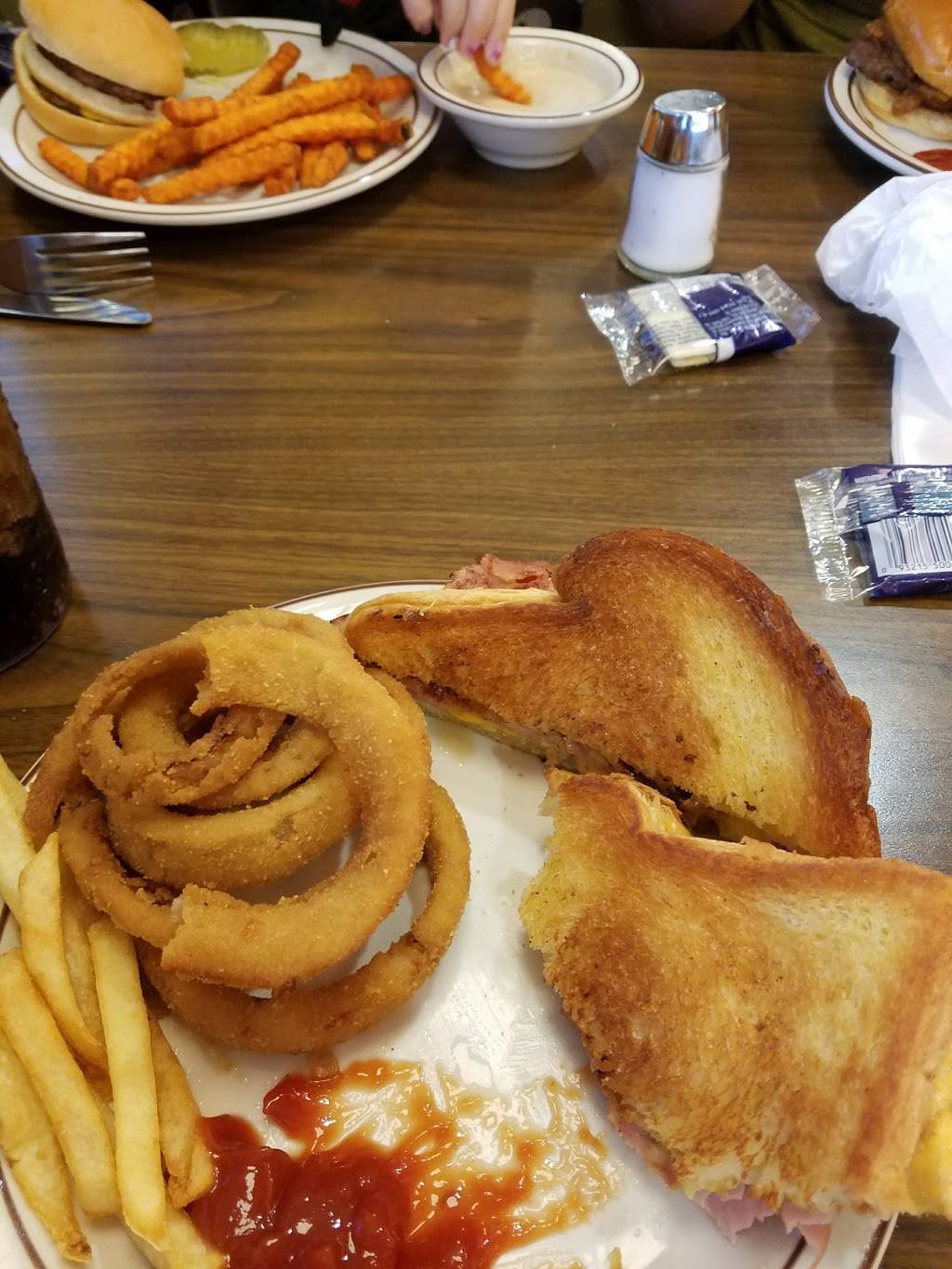 Frischs Big Boy | restaurant | 3311 Benchwood Rd, Dayton, OH 45414, USA | 9374150930 OR +1 937-415-0930