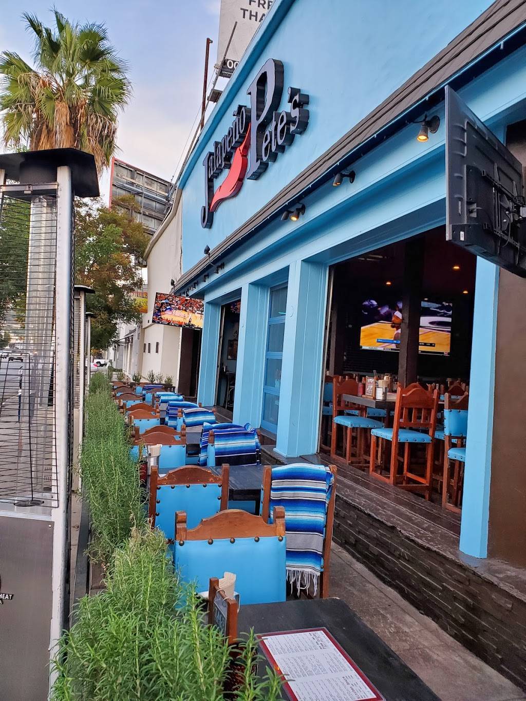 Jalapeno Petes | restaurant | 11618 Ventura Blvd, Studio City, CA 91604, USA | 8185794264 OR +1 818-579-4264