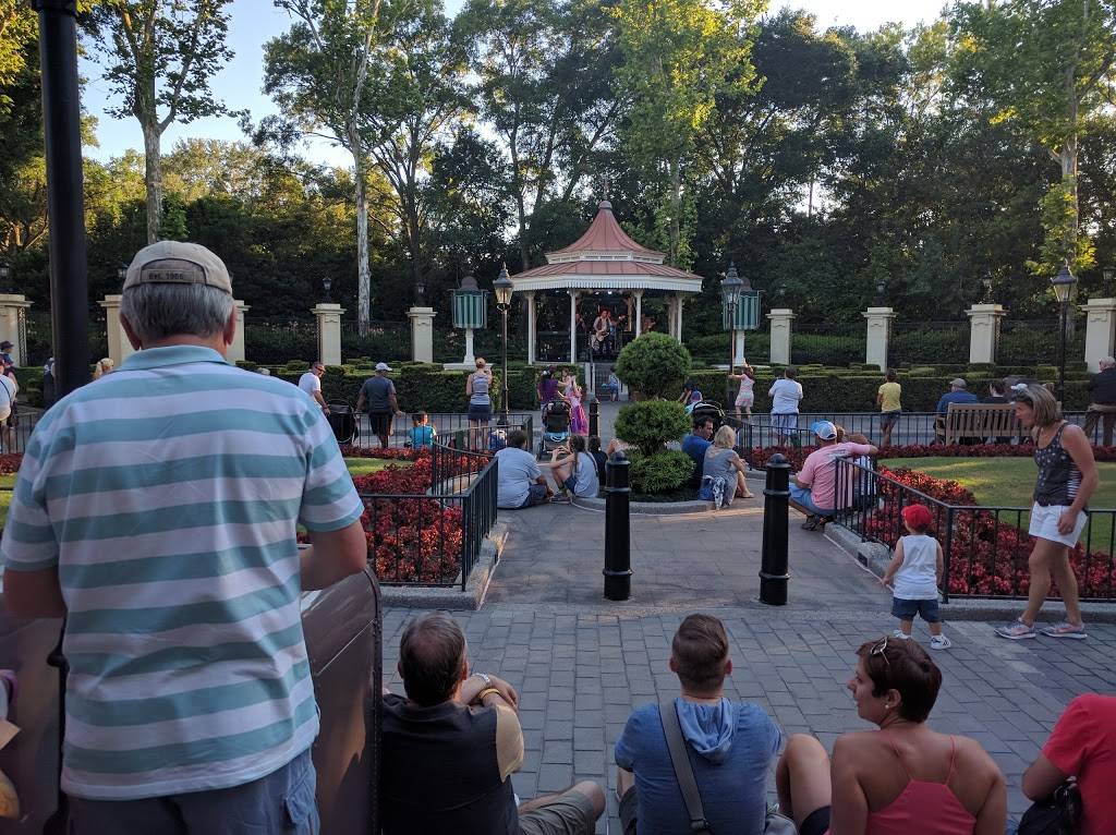 Yorkshire County Fish Shop | restaurant | Epcot, International Gateway, Orlando, FL 32830, USA | 4079395277 OR +1 407-939-5277