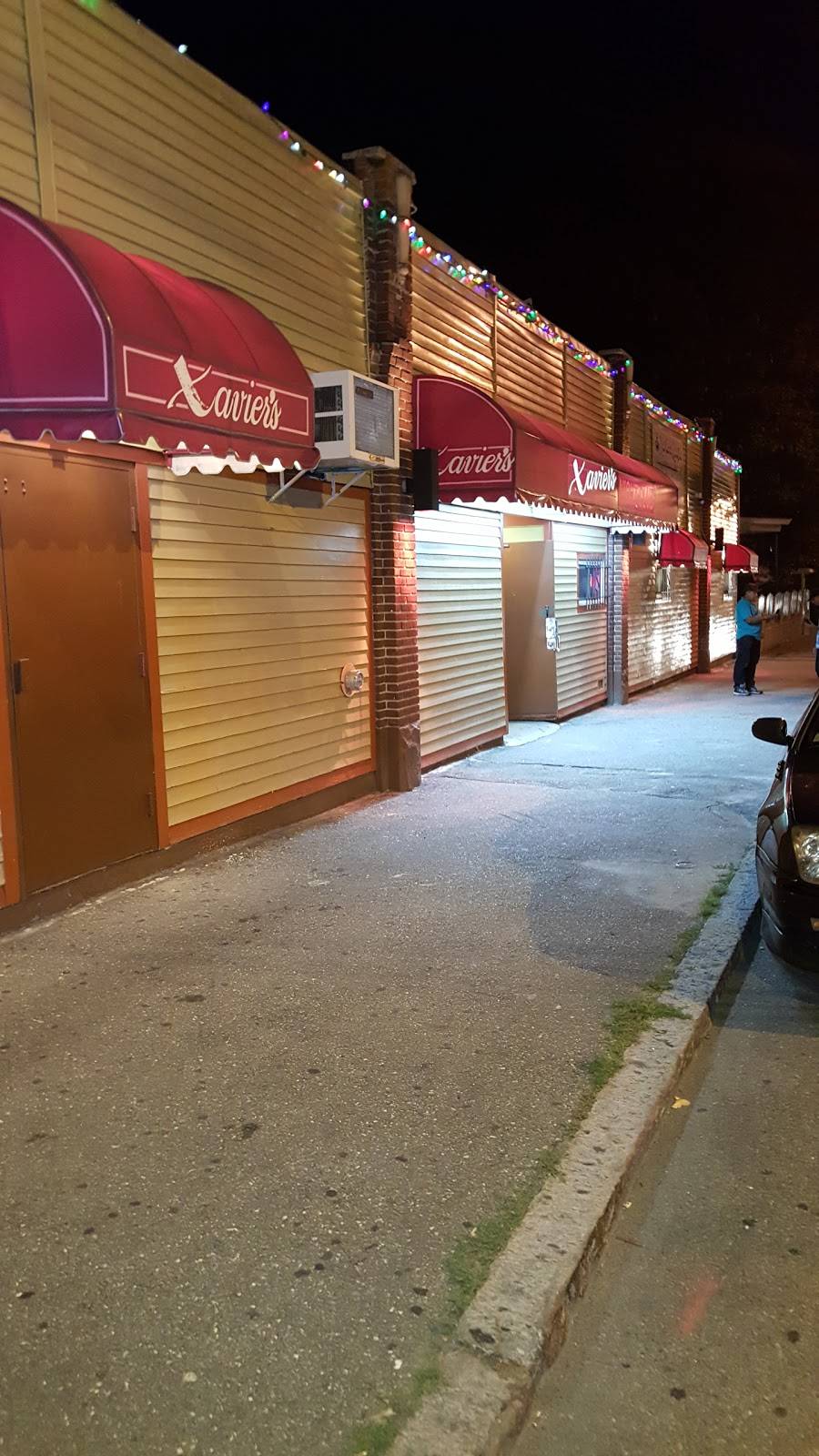 Xaviers Place | night club | 245 Lawrence St, Lawrence, MA 01841, USA | 9786893416 OR +1 978-689-3416