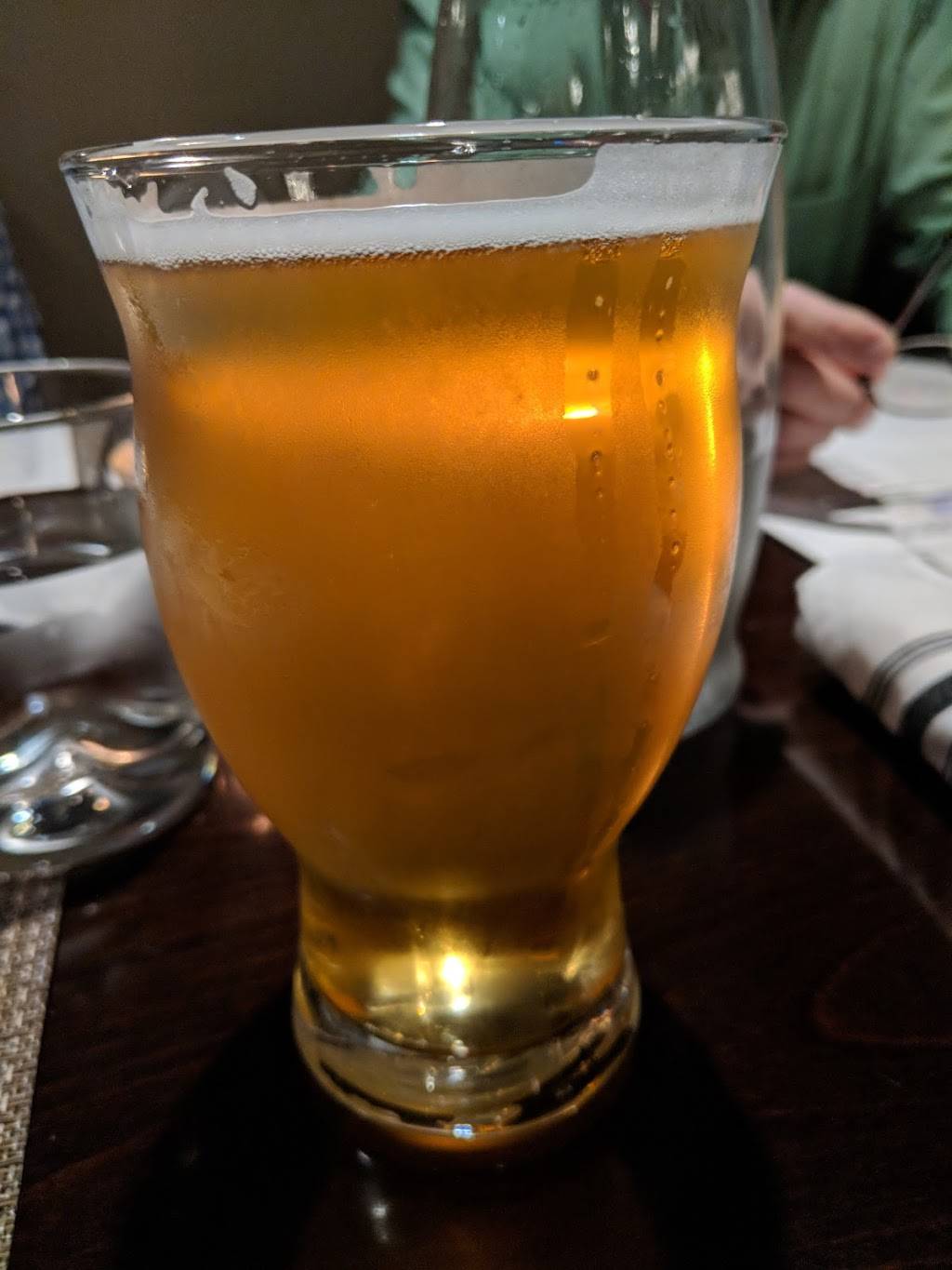 Magnolia Blue | restaurant | 1807 N Main St, High Point, NC 27262, USA | 3368852583 OR +1 336-885-2583