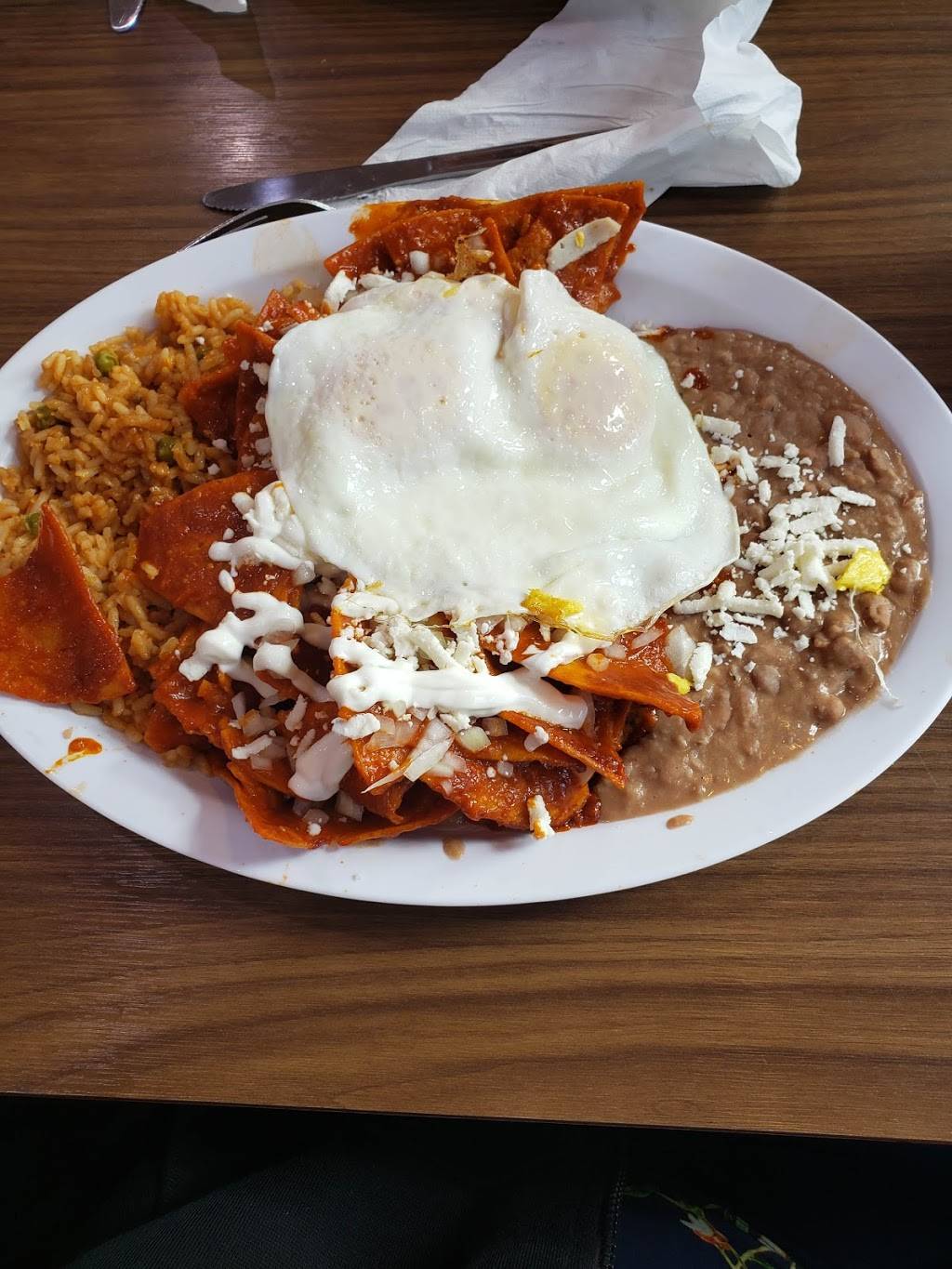 Charlies Best Burgers | restaurant | 140 S Grand Ave, Santa Ana, CA 92701, USA | 7148369300 OR +1 714-836-9300