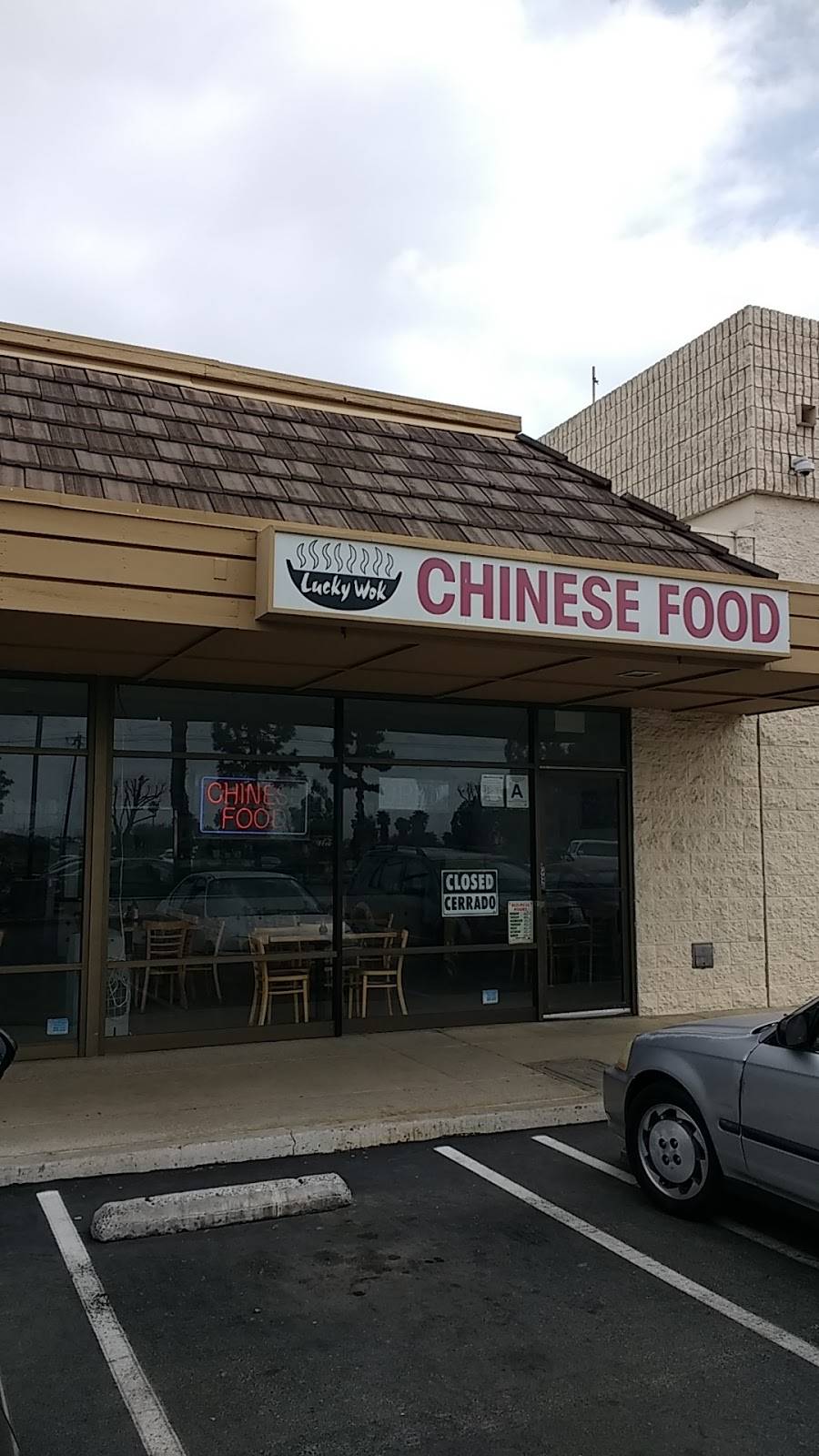 Lucky Wok Chinese Food | restaurant | 9165 Jurupa Rd, Riverside, CA 92509, USA | 9516850932 OR +1 951-685-0932