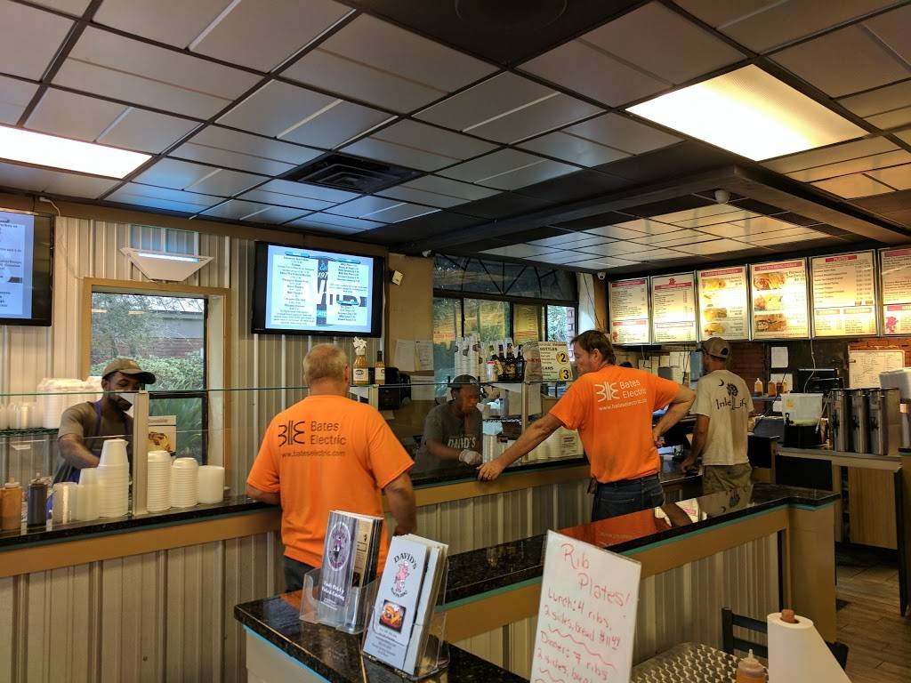 Davids Real Pit Bbq | restaurant | 5121 NW 39th Ave, Gainesville, FL 32606, USA | 3523732002 OR +1 352-373-2002