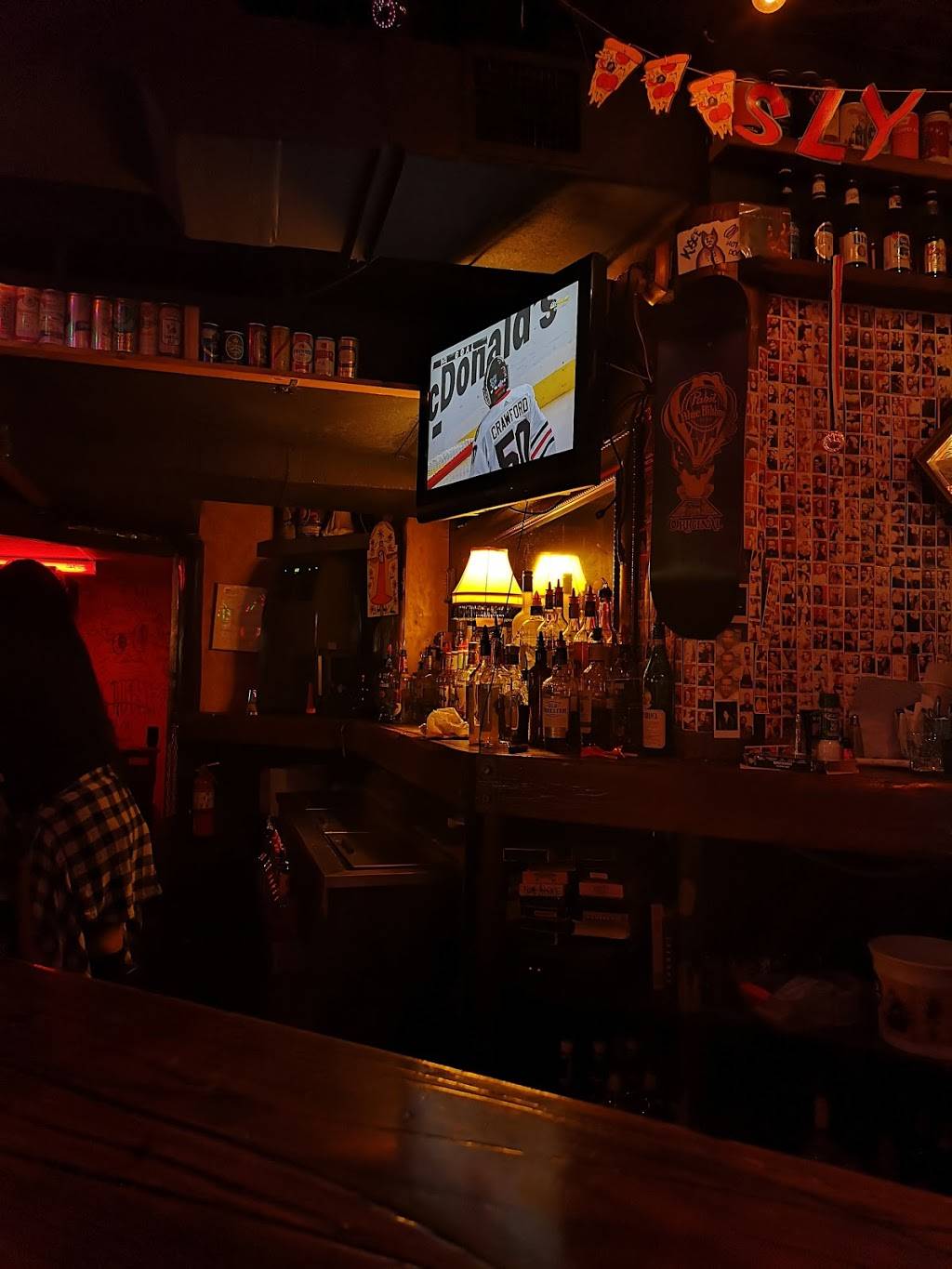 Sly Fox Pub | restaurant | 63 N Orange Ave, Orlando, FL 32801, USA | 4076014658 OR +1 407-601-4658