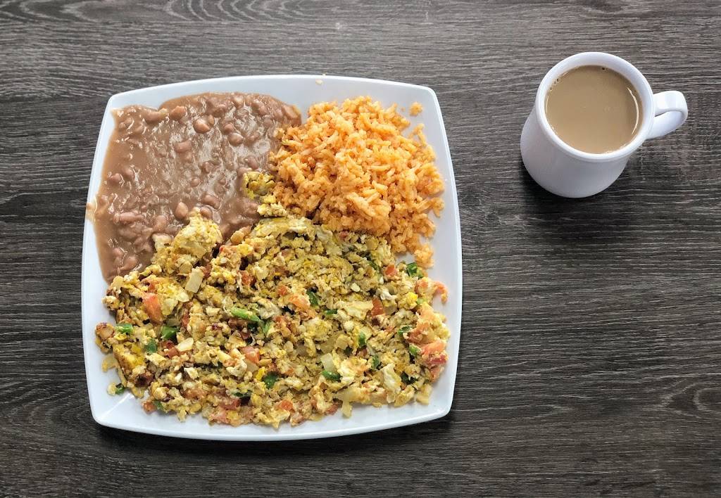 Restaurante La Oaxaquena De San Juan | restaurant | 825 E Mission Blvd, Pomona, CA 91767, USA | 9092420476 OR +1 909-242-0476