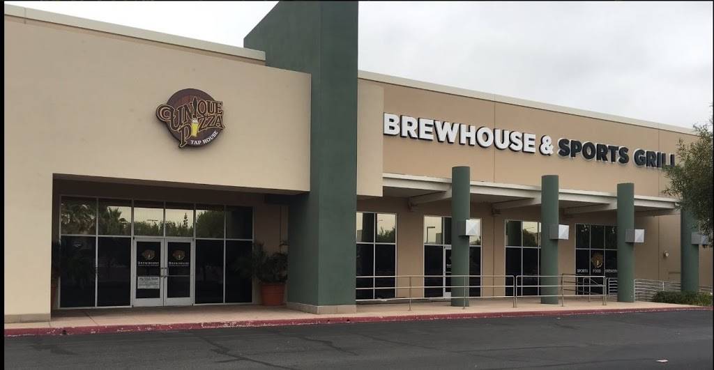 Unique Tap House | restaurant | 39809 Avenida Acacias, Murrieta, CA 92563, USA | 9514454769 OR +1 951-445-4769
