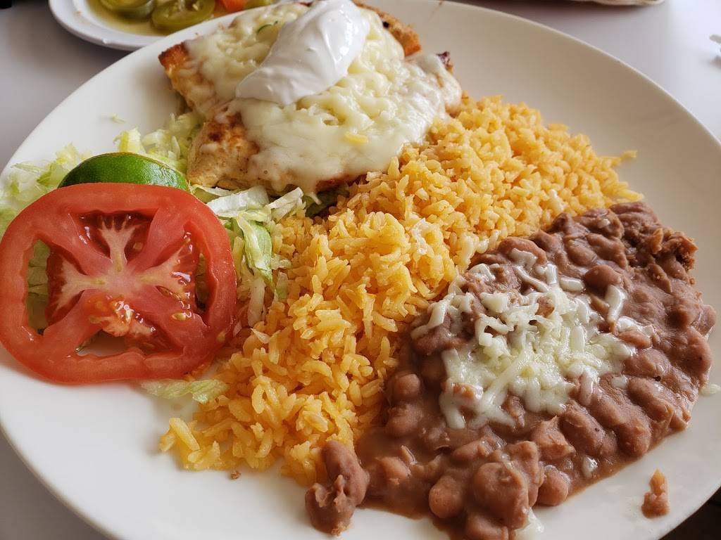 El Pueblito Mexican Grill #2 | restaurant | 1805 Howard St, Evanston, IL 60202, USA | 8473284611 OR +1 847-328-4611