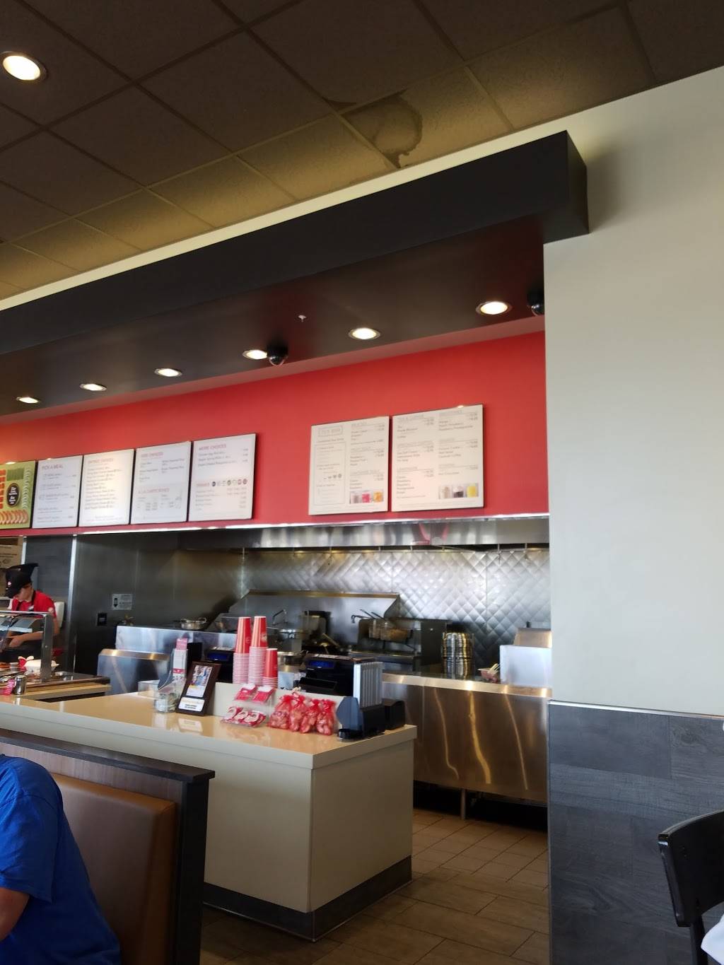 Panda Express | meal takeaway | 4400 Rib Mountain Dr, Wausau, WI 54401, USA | 7152410009 OR +1 715-241-0009