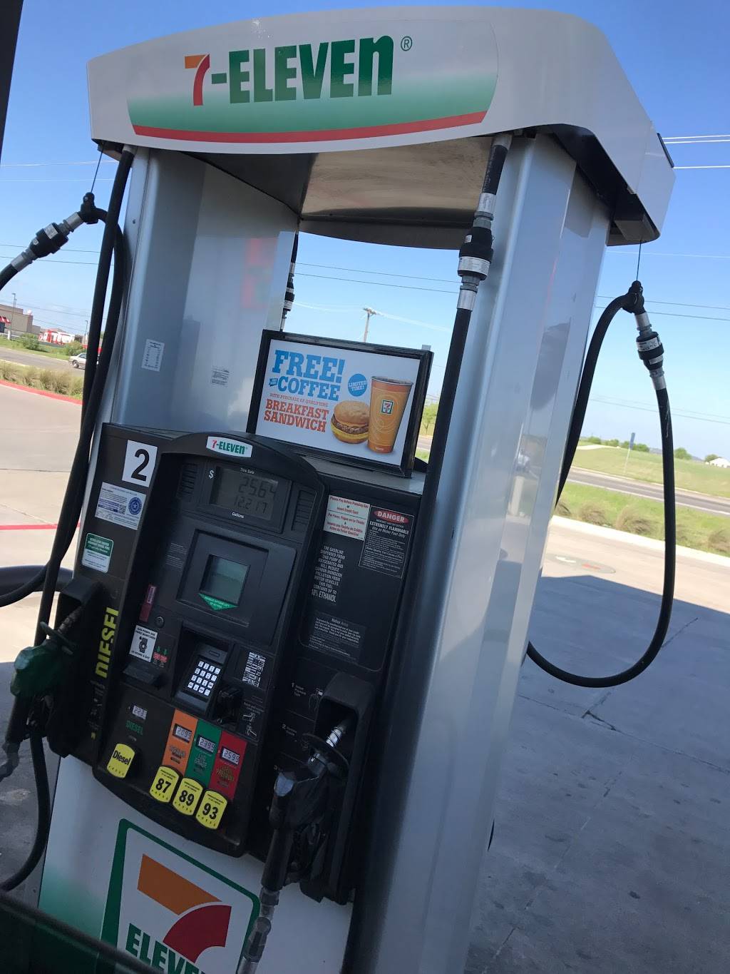 7-Eleven | bakery | 1219 S Fort Hood St, Killeen, TX 76542, USA | 2545545899 OR +1 254-554-5899