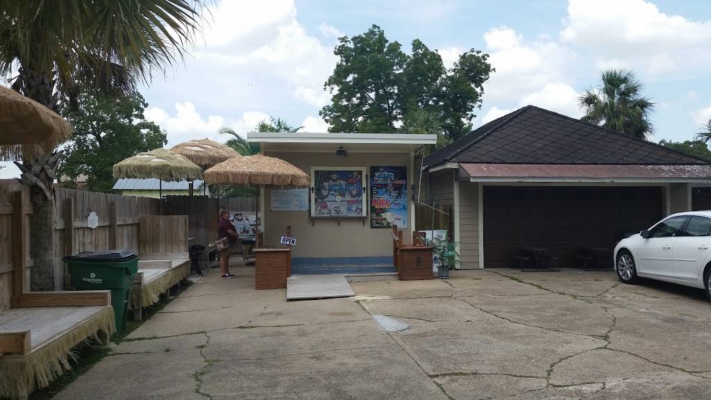 ISIS Snowballs &More | restaurant | 424 W 11th St, Crowley, LA 70526, USA | 3375143978 OR +1 337-514-3978