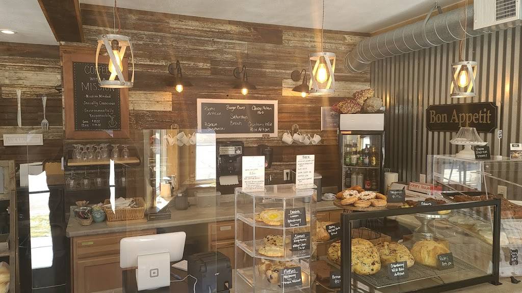 The Wicked Whisk Bake House & Bistro | restaurant | 422 N Main St, Rice Lake, WI 54868, USA | 7154342253 OR +1 715-434-2253