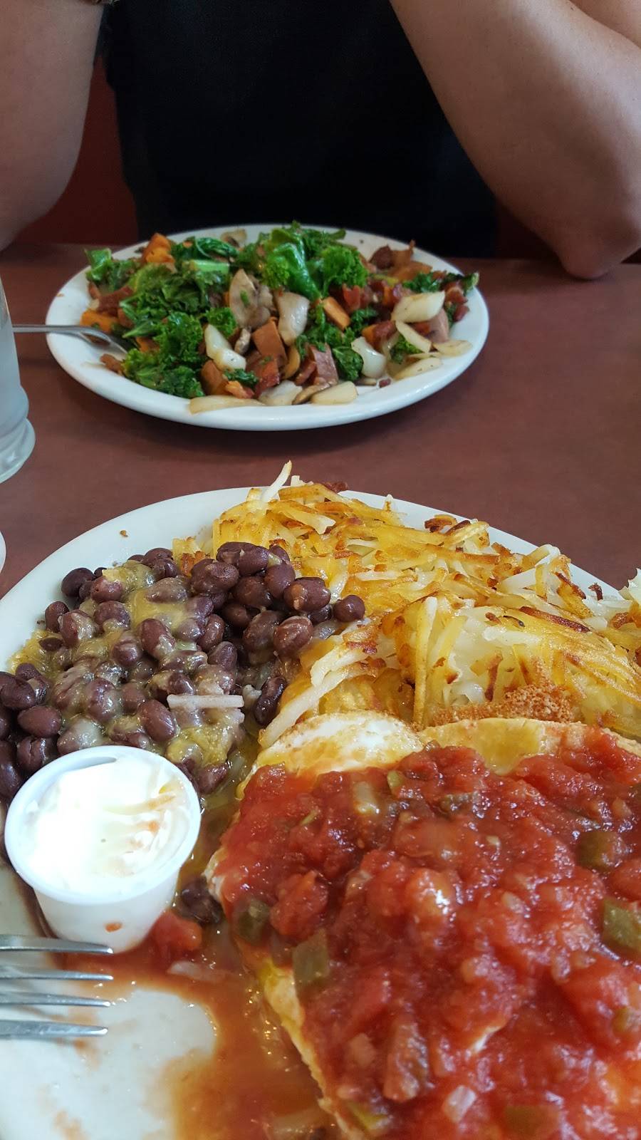 Ravenna Varsity Restaurant | restaurant | 2300 NE 65th St Ste 101, Seattle, WA 98115, USA | 2065252701 OR +1 206-525-2701