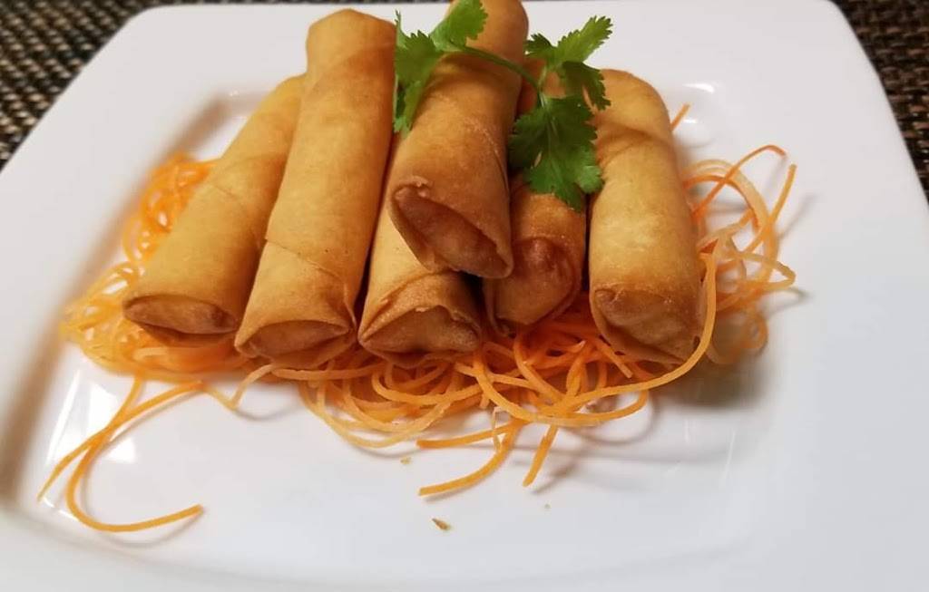 The Boss Restaurant | restaurant | 682 Kingstown Rd, Wakefield, RI 02879, USA | 4012843600 OR +1 401-284-3600