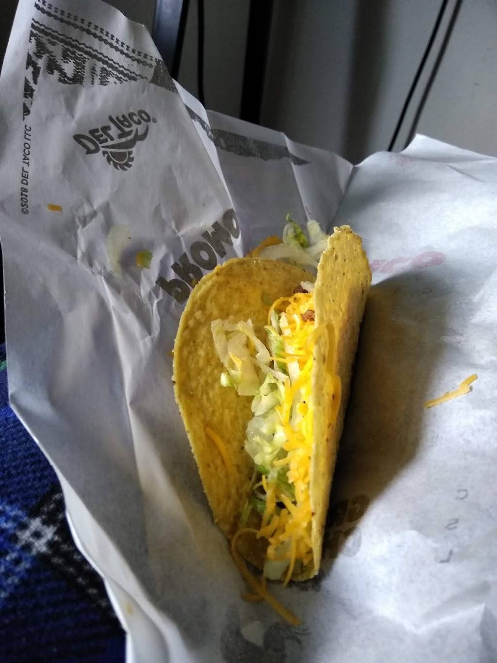 Del Taco | meal takeaway | 1645 Space Center Dr, Colorado Springs, CO 80915, USA | 7195730403 OR +1 719-573-0403