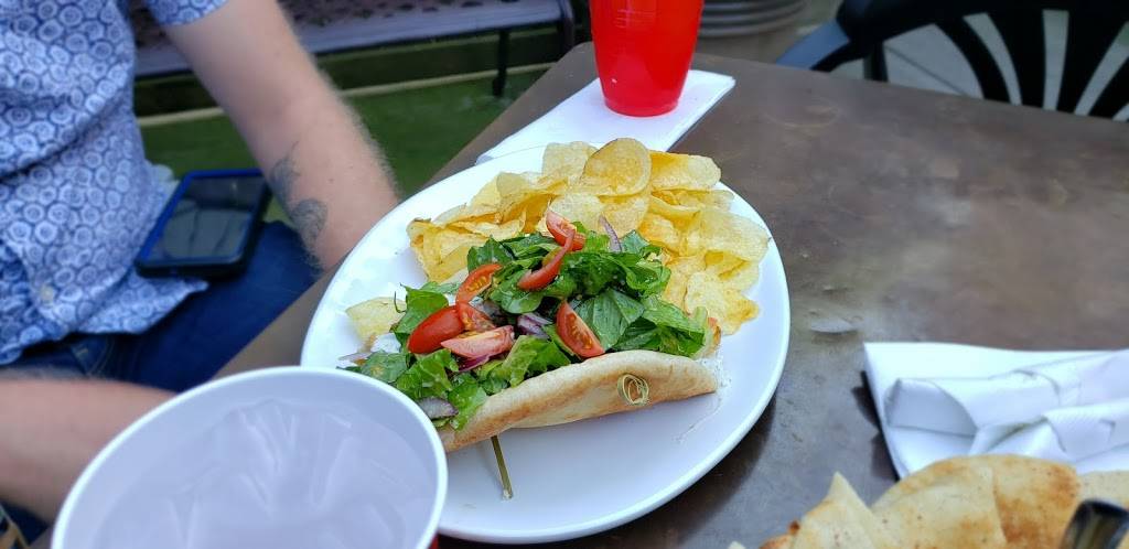 The Cove | restaurant | 2559 Broad Ave, Memphis, TN 38112, USA | 9017300719 OR +1 901-730-0719