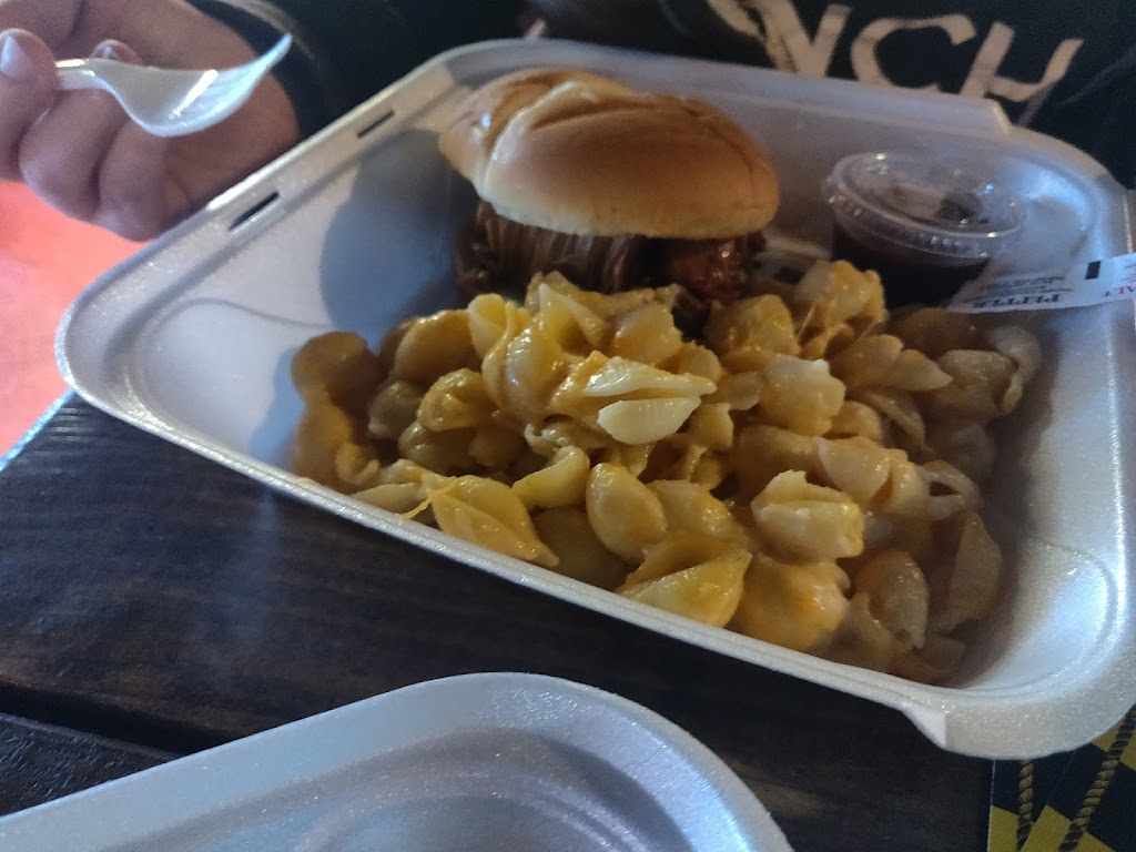 GoodTimes Full Service bar | restaurant | 1529 4th Ave S, Nashville, TN 37210, USA | 6156680952 OR +1 615-668-0952